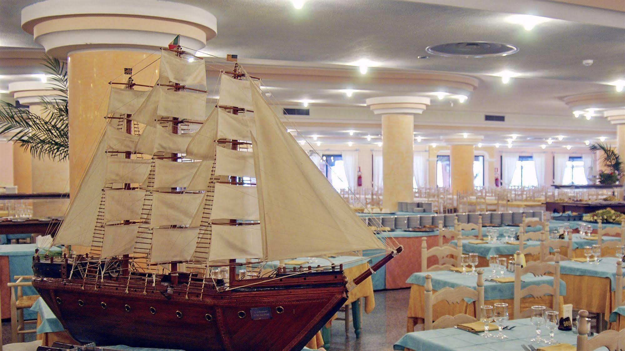 Club Hotel Baia Aranzos Golfo Aranci Dış mekan fotoğraf